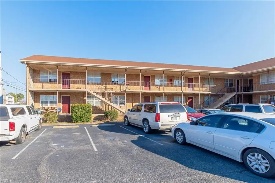 1211 W Ocean View Avenue, Norfolk, VA 23505 - #3