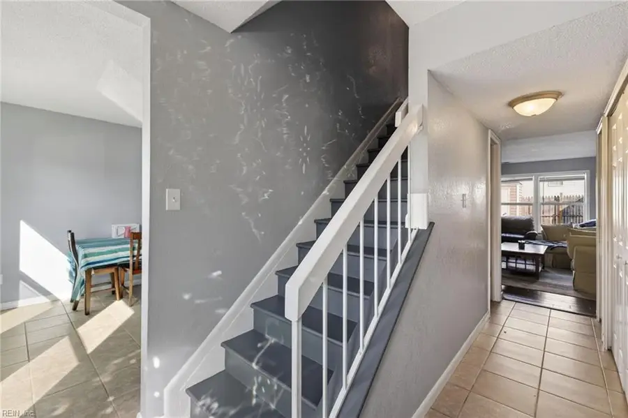 640 Governors Way, Virginia Beach, VA 23452 - #2