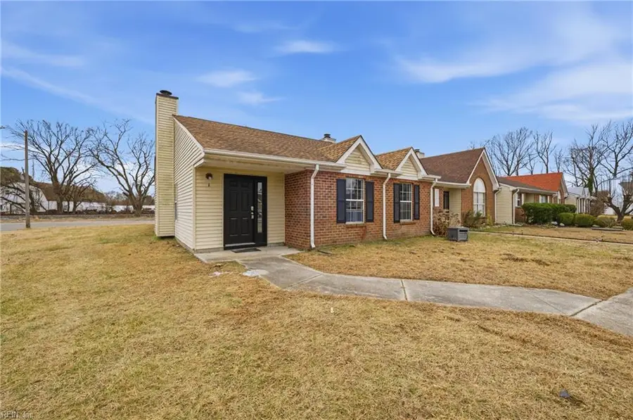 1 Holly Hill Court, Portsmouth, VA 23702 - #2