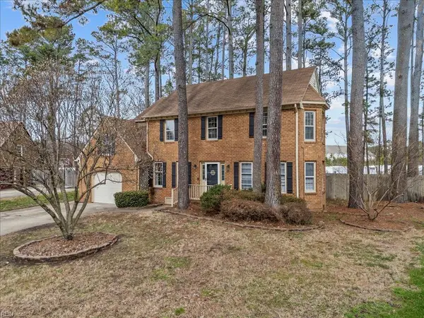 719 Montebello Circle, Chesapeake, VA 23322