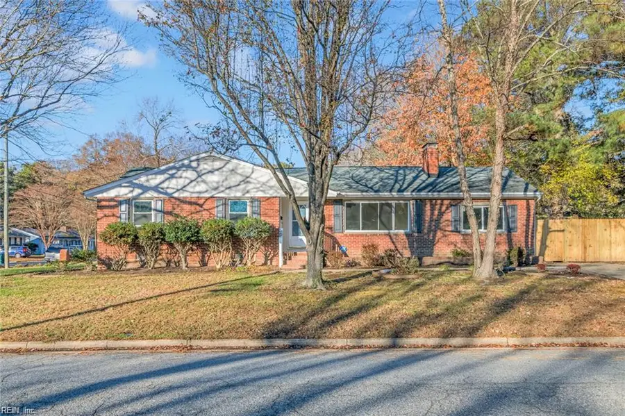 124 Allison Road, Newport News, VA 23602 - #2