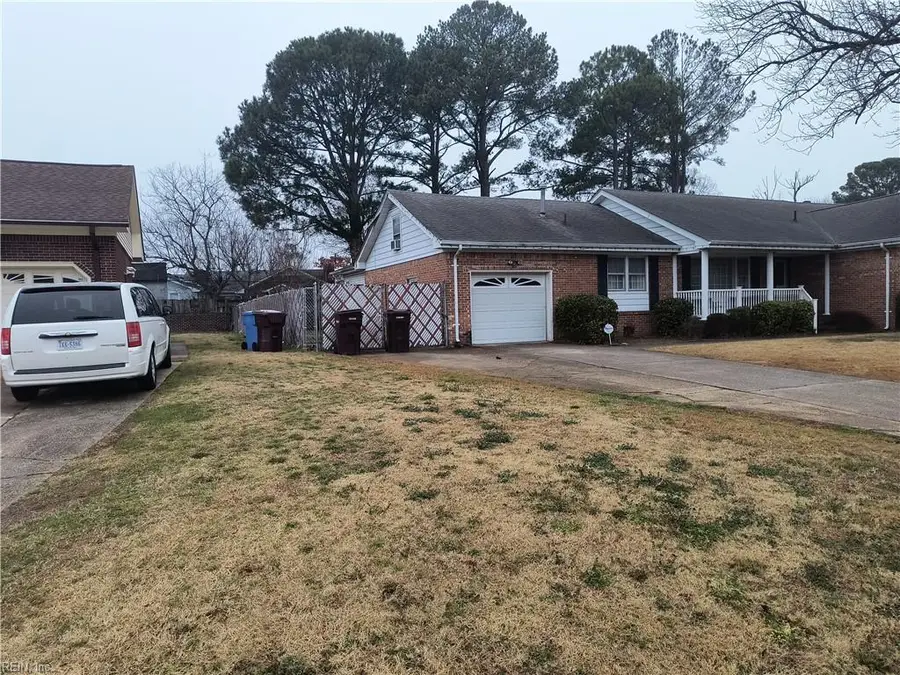 2224 Lloyd Drive, Chesapeake, VA 23325 - #2