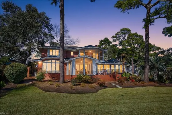 2001 English Cedar Circle, Virginia Beach, VA 23451