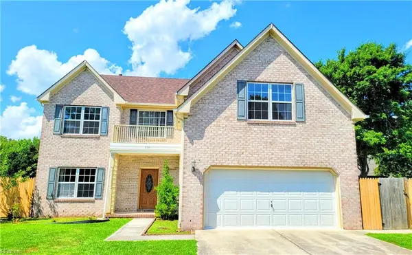 828 Shadowberry Crest, Chesapeake, VA 23320