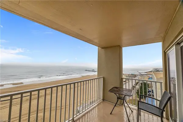 303 Atlantic Avenue #807, Virginia Beach, VA 23451