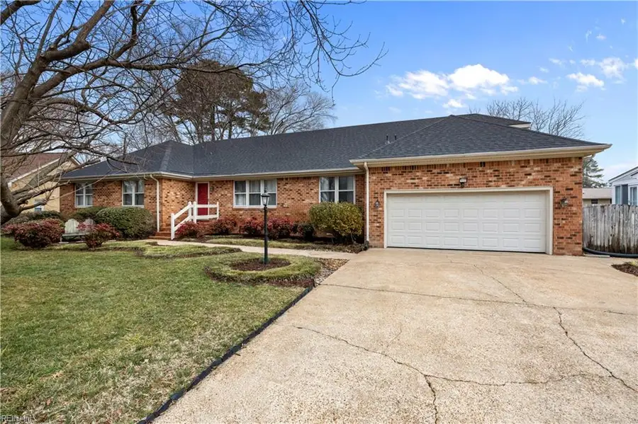 713 Pinebrook Drive, Virginia Beach, VA 23462 - #2