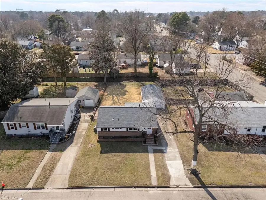 24 Hickory Hill Road, Hampton, VA 23666 - #2