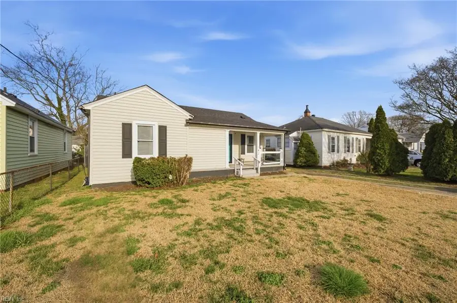 142 Clifton Street, Hampton, VA 23661 - #2