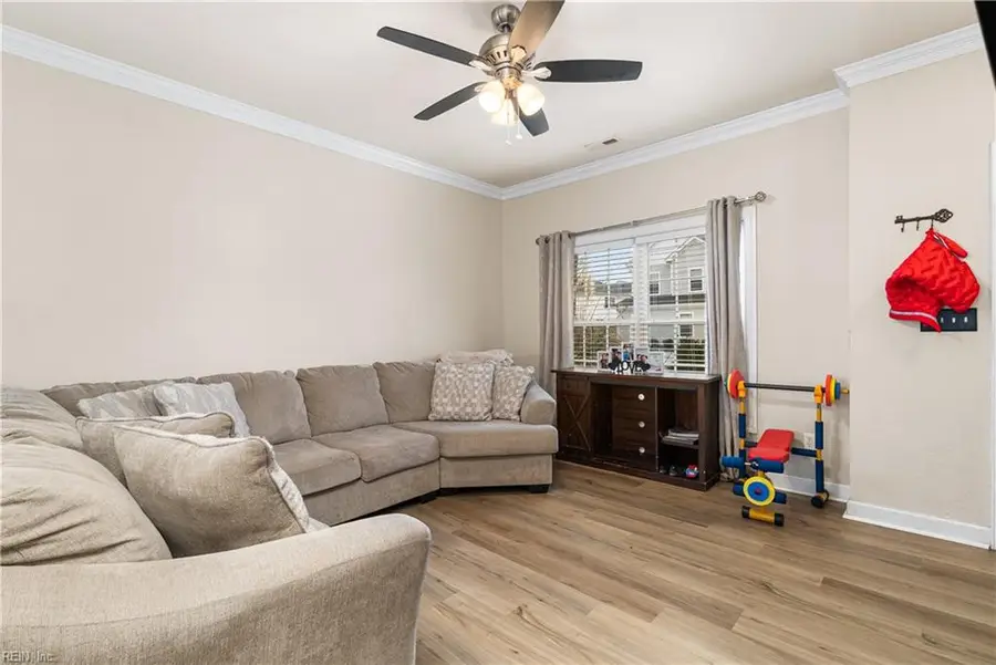 165 Bassett Avenue, Virginia Beach, VA 23452 - #3