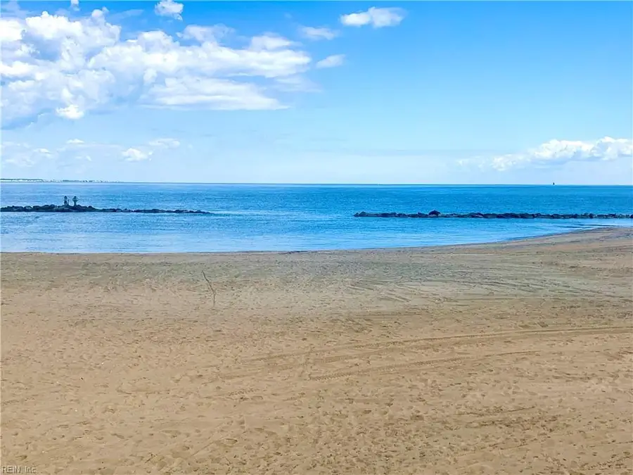 1080 W Ocean View Avenue #C, Norfolk, VA 23503 - #3