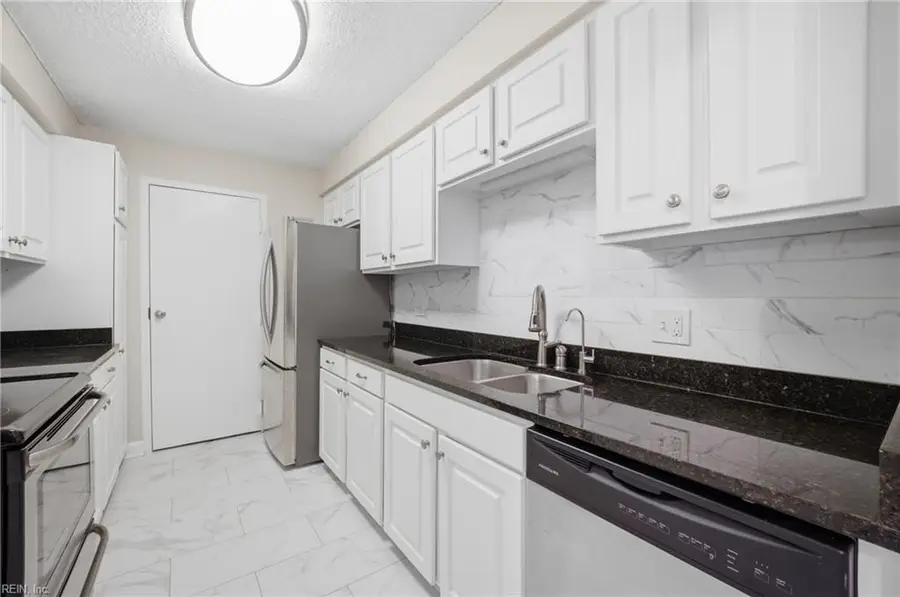 3288 Page Avenue #314, Virginia Beach, VA 23451 - #3