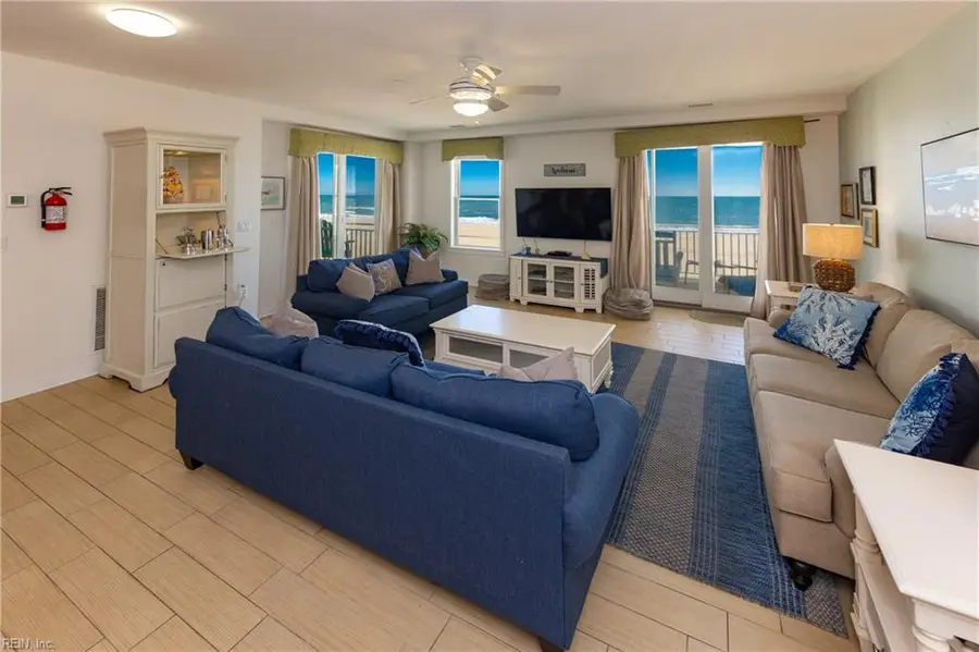 3738 Sandpiper Road #B106, Virginia Beach, VA 23456 - #2