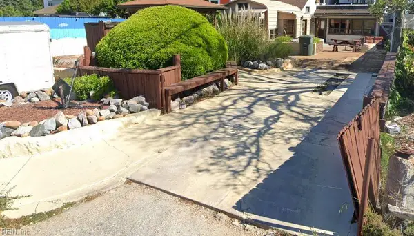 820 Willoughby Bay Avenue, Norfolk, VA 23503