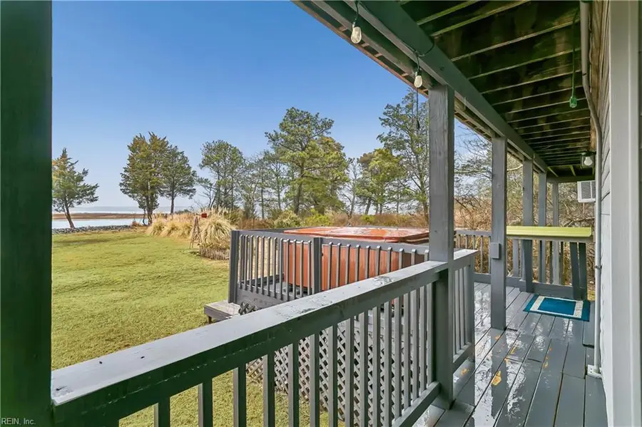 3452 Kings Creek Lane, Hayes, VA 23072 - #3