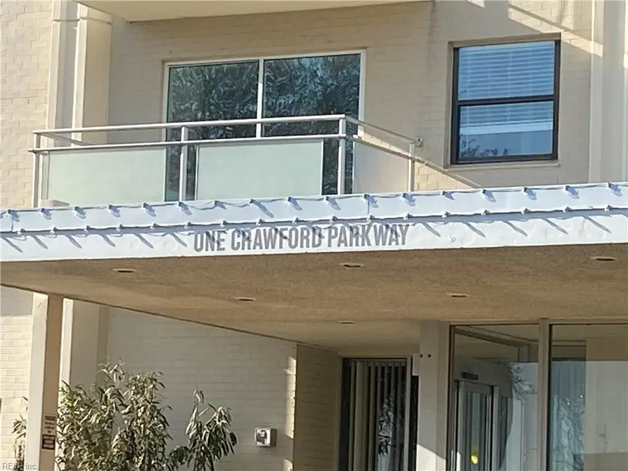 One Crawford Parkway #1306, Portsmouth, VA 23704 - #2