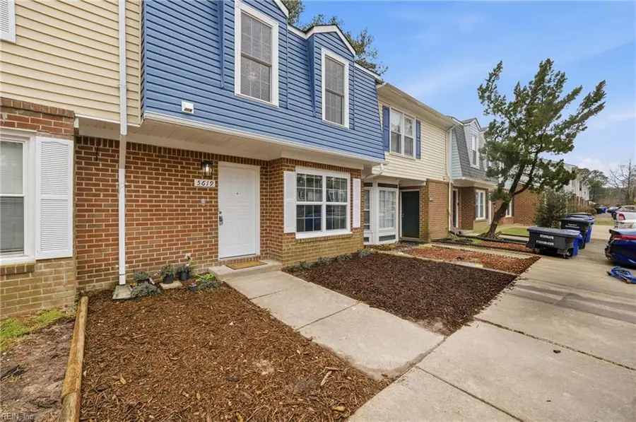 5619 Trafalgar Arch, Portsmouth, VA 23701 - #2