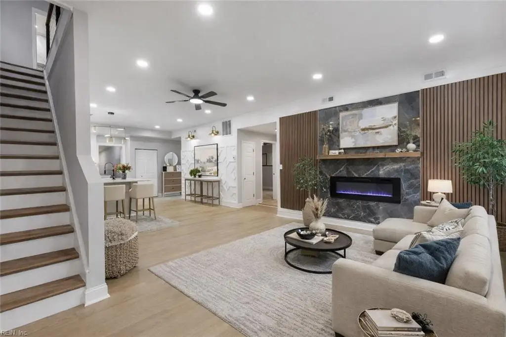 1124 24th Street, Newport News, VA 23607 - #1