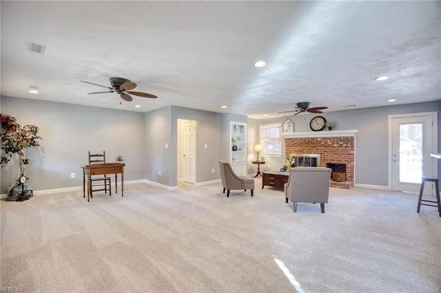 540 Sterling Road, Virginia Beach, VA 23464 - #2