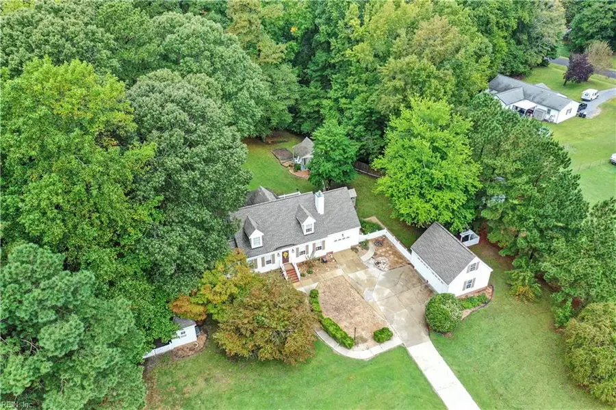 304 Plantation Ln, Smithfield, VA 23430 - #2