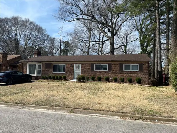 2833 Candlewood Circle, Chesapeake, VA 23324