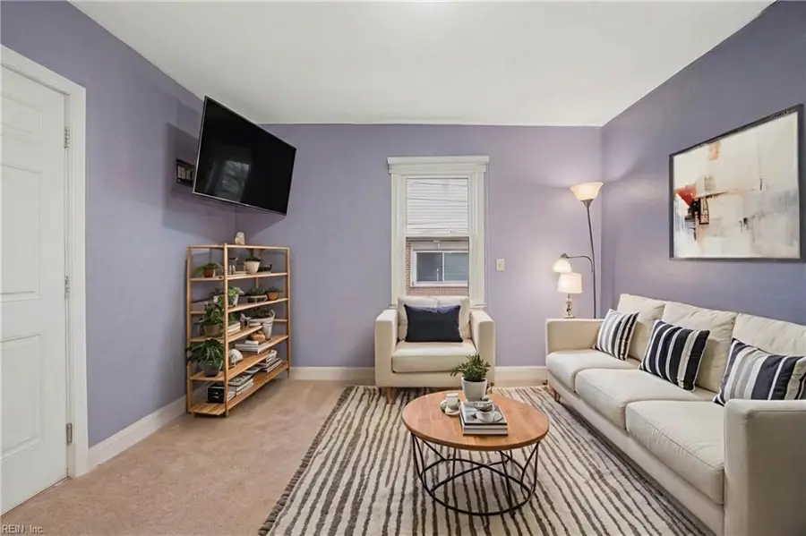 3521 Essex Circle, Norfolk, VA 23513 - #3