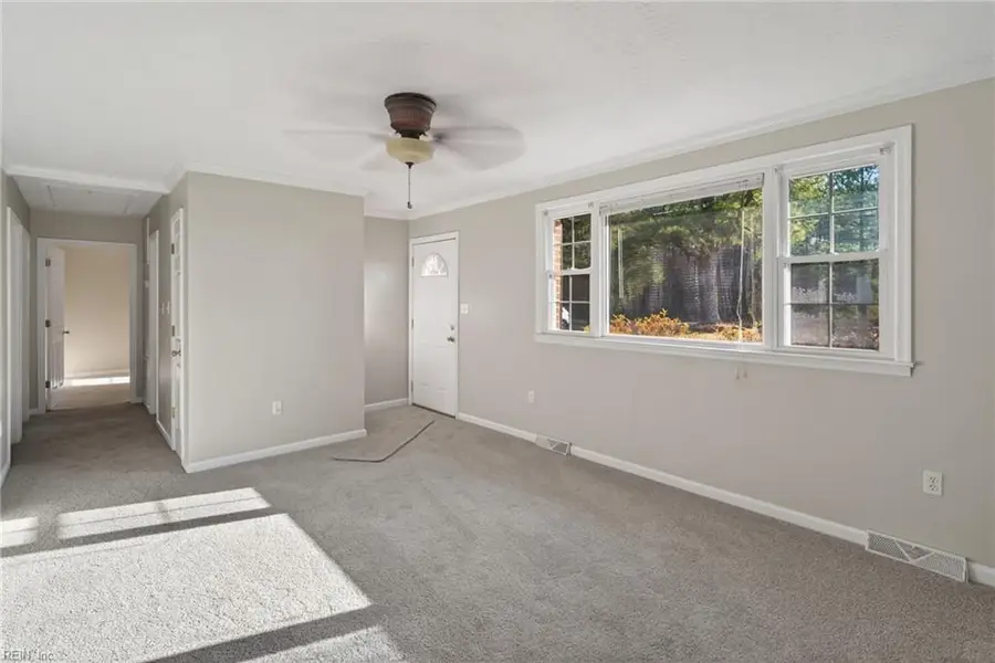 5718 Custis Millpond Rd, West Point, VA 23181 - #3