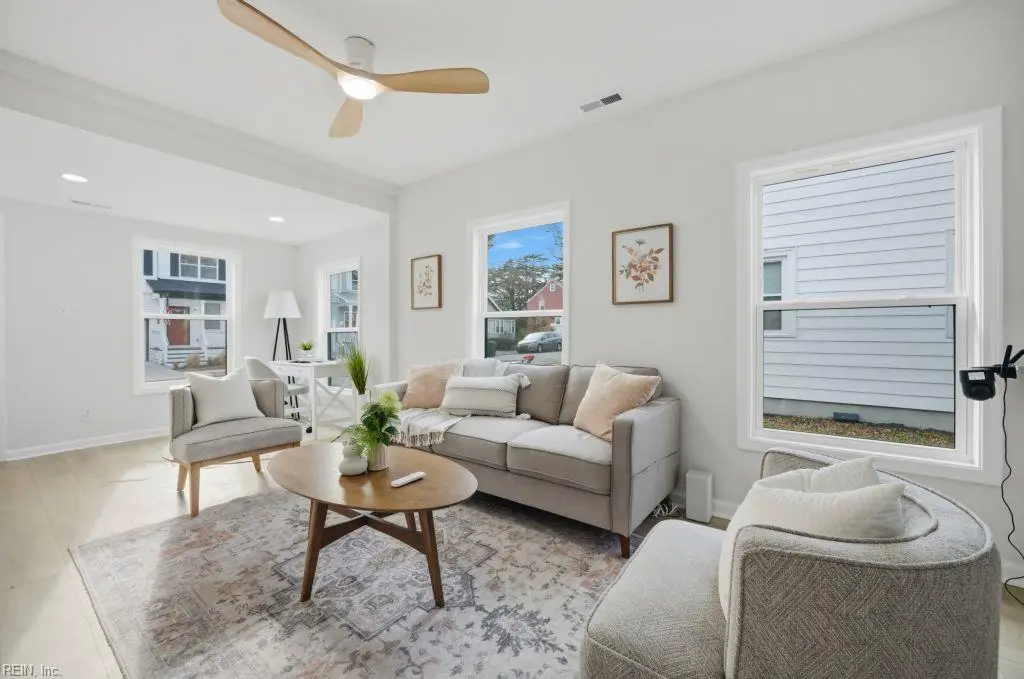 29 E Taylor Avenue, Hampton, VA 23663 - #1