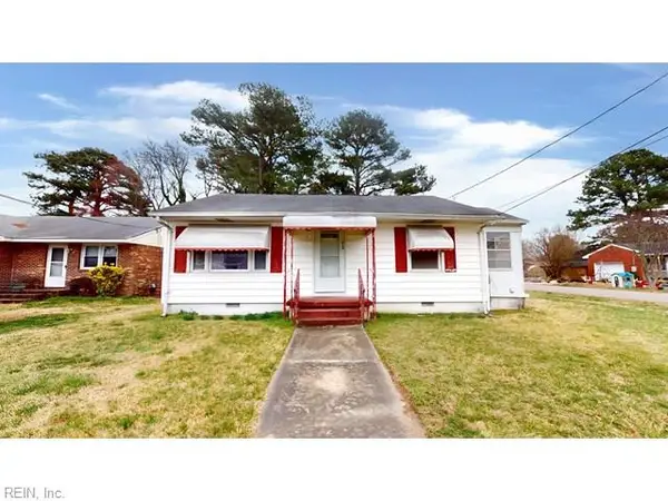 1424 Myrtle Avenue, Chesapeake, VA 23325