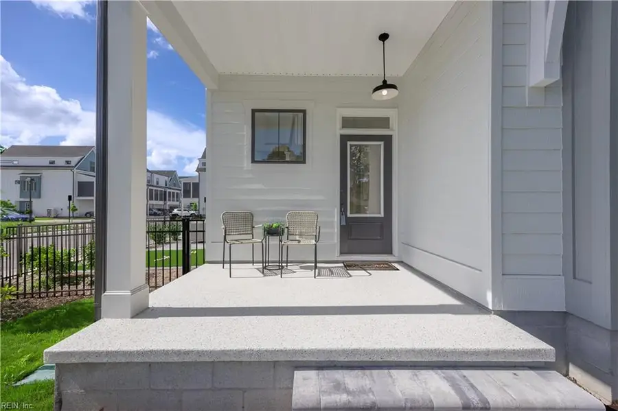 912 Koonce Ln, Chesapeake, VA 23322 - #2