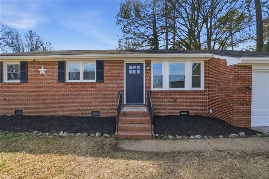 1512 Boxwood Drive, Chesapeake, VA 23323 - #2