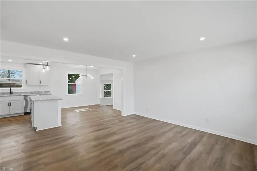 1512 Boxwood Drive, Chesapeake, VA 23323 - #3