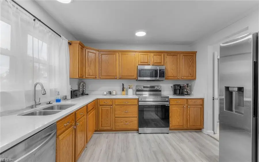 42 Banister Drive, Hampton, VA 23666 - #3