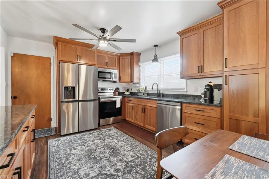 44 Hall Road, Hampton, VA 23664 - #3