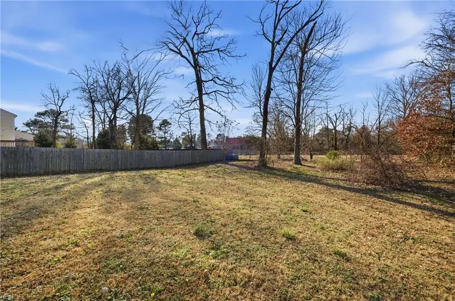 7 Mary Ann Drive, Hampton, VA 23666 - #3