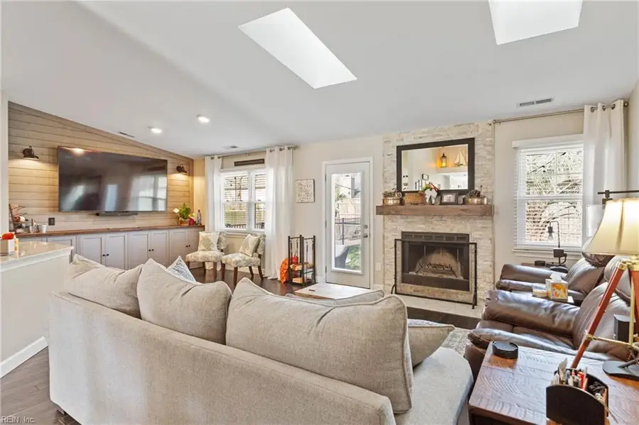 2176 Teasdale Drive, Virginia Beach, VA 23454 - #3