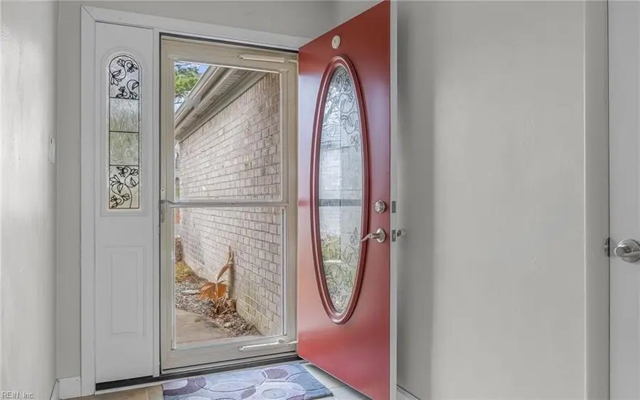 941 Storm Lake Drive, Virginia Beach, VA 23454 - #3