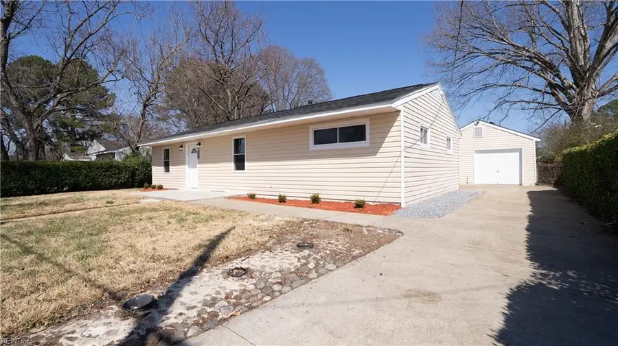 2924 Smithfield Road, Portsmouth, VA 23702 - #2