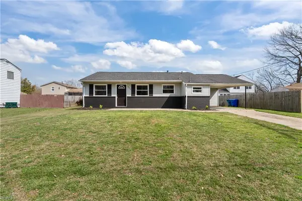 404 Pelican Lane, Virginia Beach, VA 23452