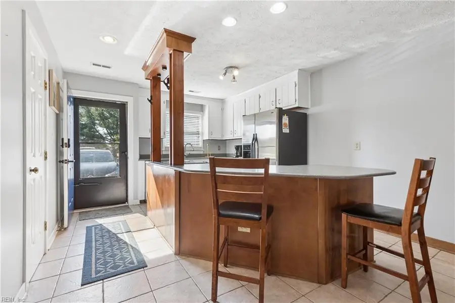 8007 Sunset Drive #1C, Hayes, VA 23072 - #3