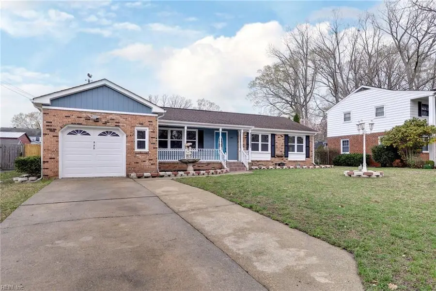 225 Shadywood Drive, Newport News, VA 23602 - #2