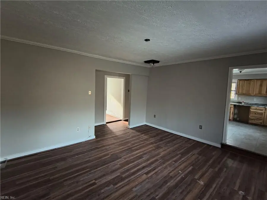 7704 Roaring Run Road, Covington, VA 24426 - #2