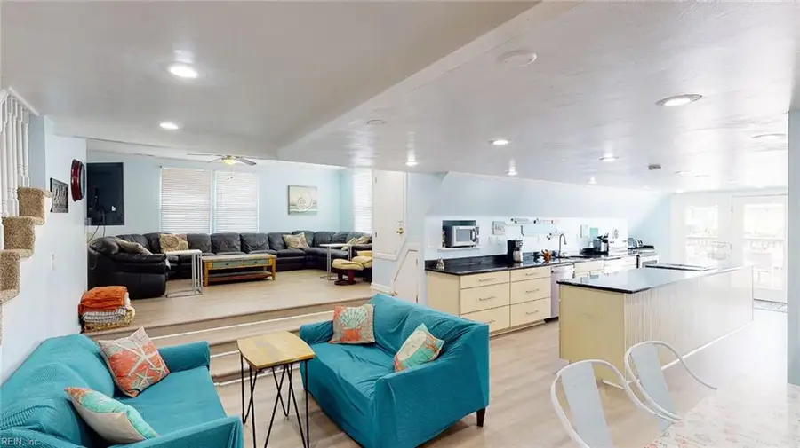 316 Back Bay Crescent, Virginia Beach, VA 23456 - #2