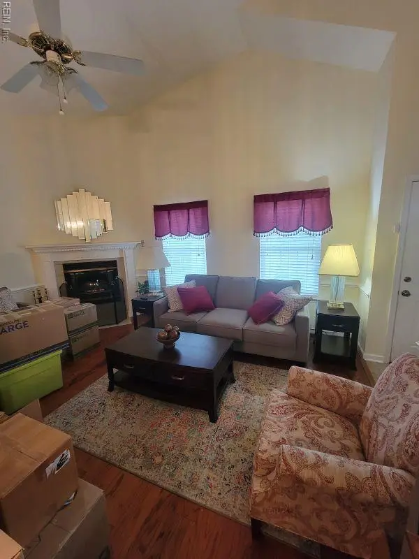 100 Crescent Court, Yorktown, VA 23693 - #3