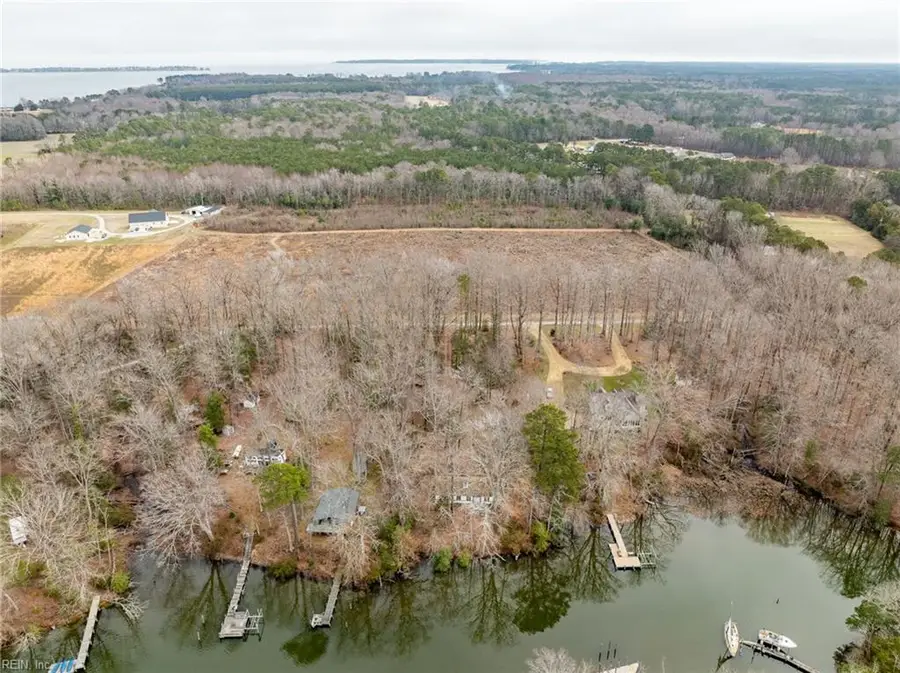598 Rocky Point Landing, Cobbs Creek, VA 23035 - #2