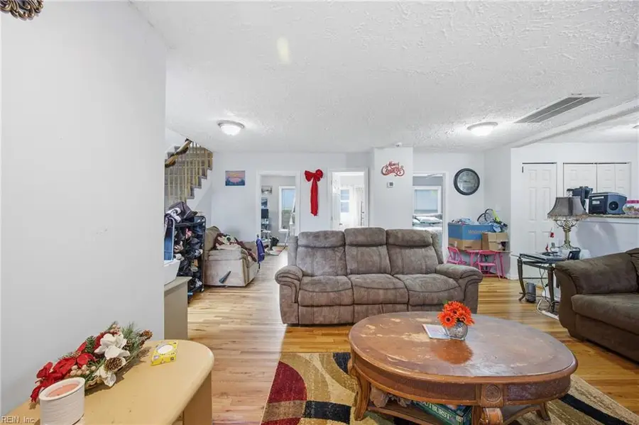 3107 Dartmouth Street, Portsmouth, VA 23707 - #2