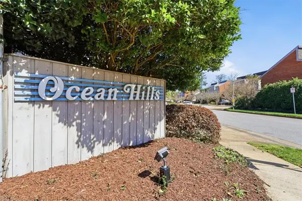 3961 Ocean Hills Court, Virginia Beach, VA 23451