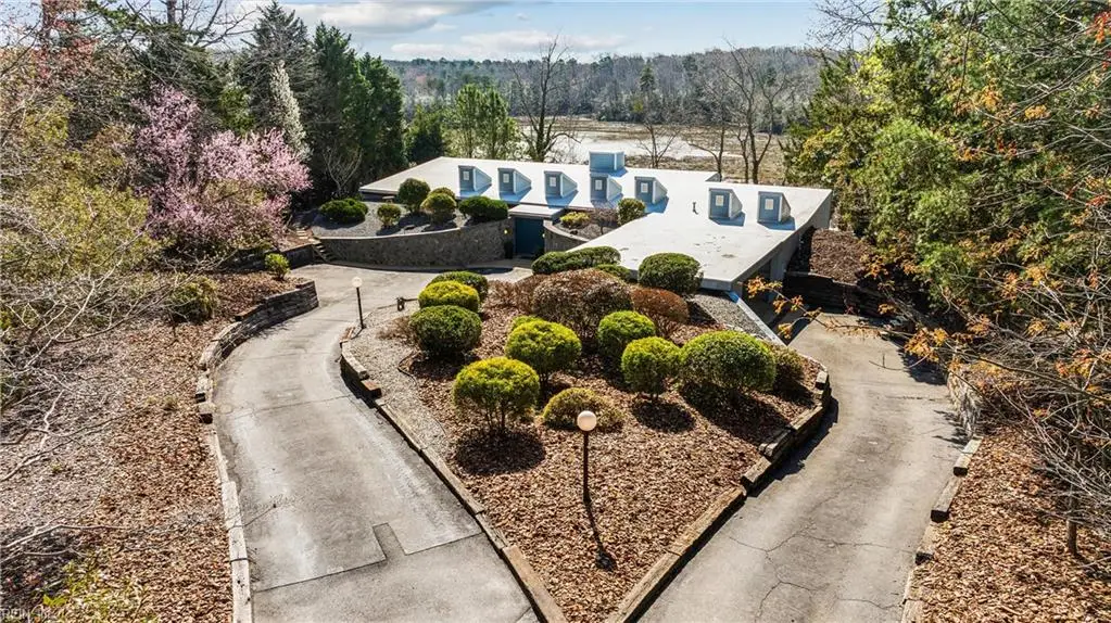 220 Southpoint Drive, Williamsburg, VA 23185 - #1