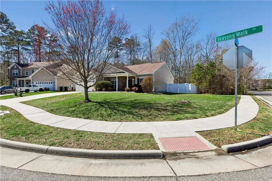 100 Seasons Walk Court, Yorktown, VA 23690 - #2