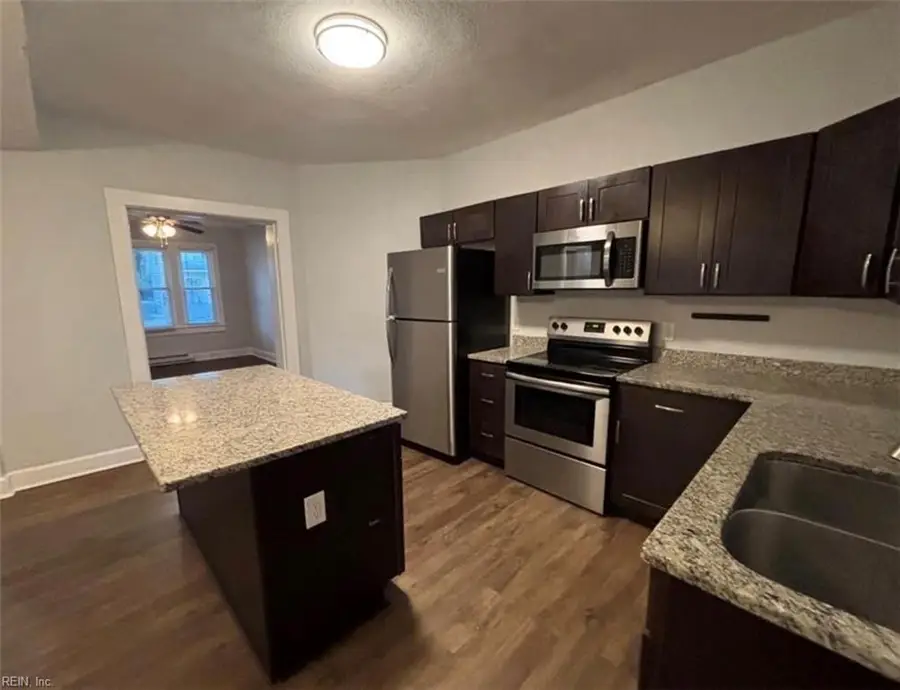 827 W 35th Street, Norfolk, VA 23508 - #2