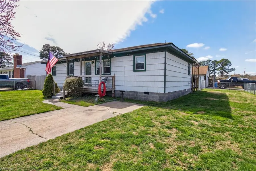 820 Henry Avenue, Chesapeake, VA 23323 - #2